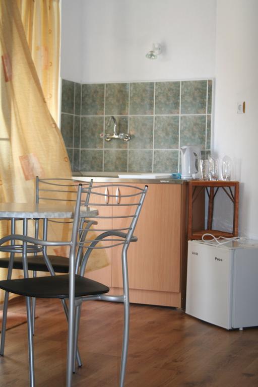 Guest House Sokratovi Obzor Cameră foto